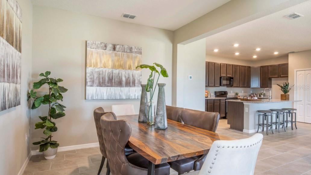 Photo 5 of 16: Model home - actual features may vary.
