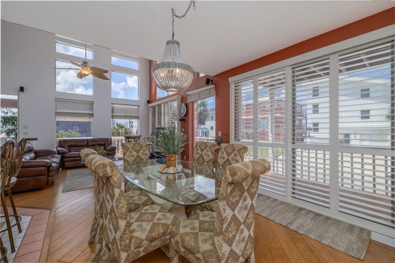 Photo 9 of 20: Floor to ceiling windows & doors!