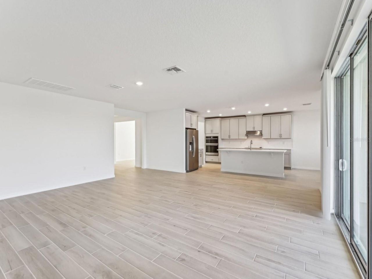 Photo 4 of 20: Photo is not of the actual home, but is an inspirational photo of builder’s model home and may depict options, furnishings, and/or decorator features that are not included