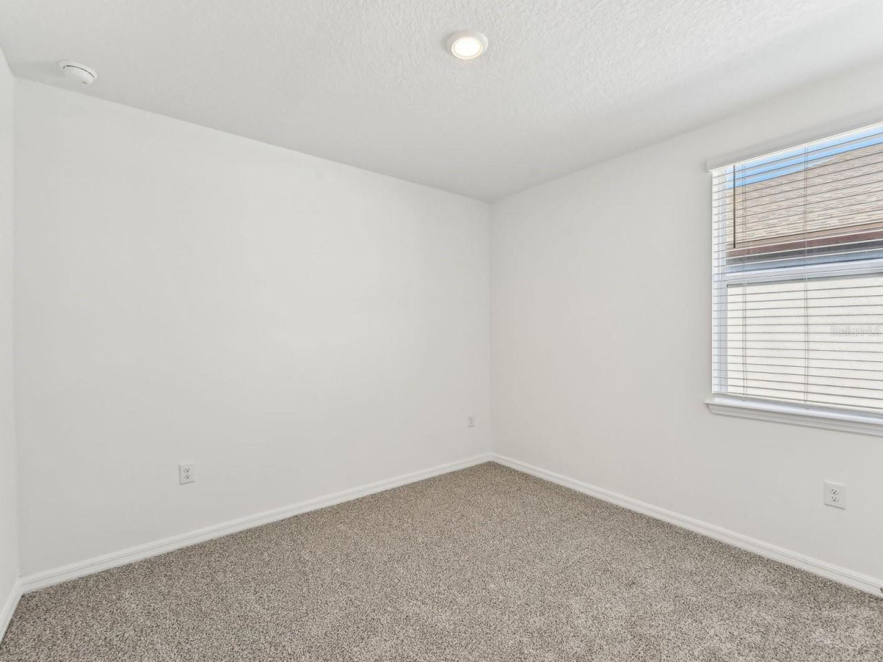 Photo 18 of 20: Photo is not of the actual home, but is an inspirational photo of builder’s model home and may depict options, furnishings, and/or decorator features that are not included