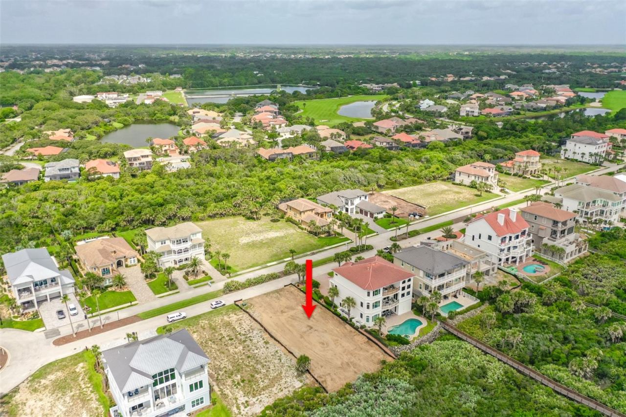 Photo 9 of 20: Aerial view of the Lot