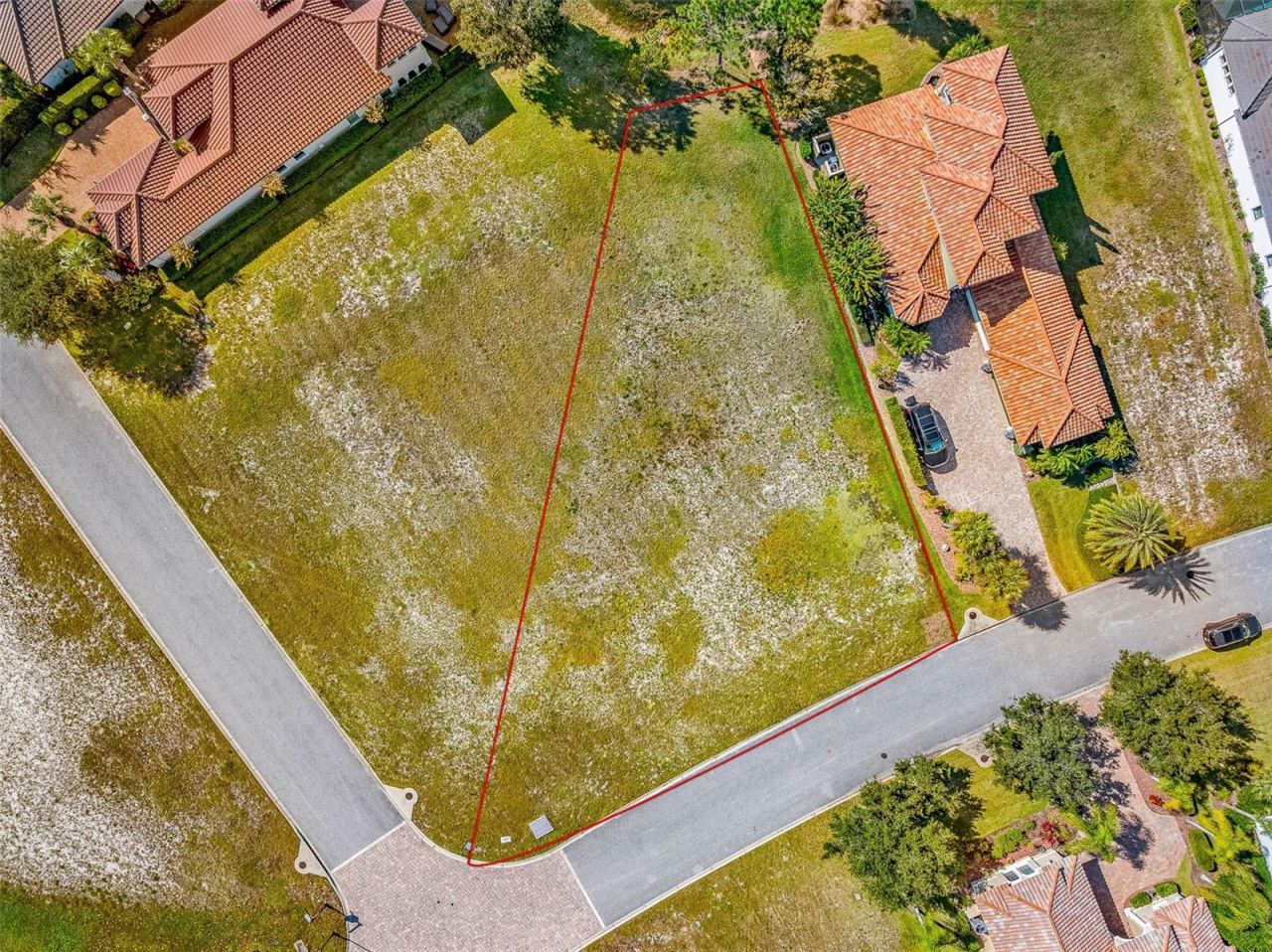 Photo 10 of 19: Aerial view of lot outlined in red