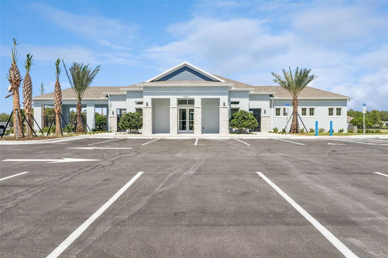 Photo 6 of 18