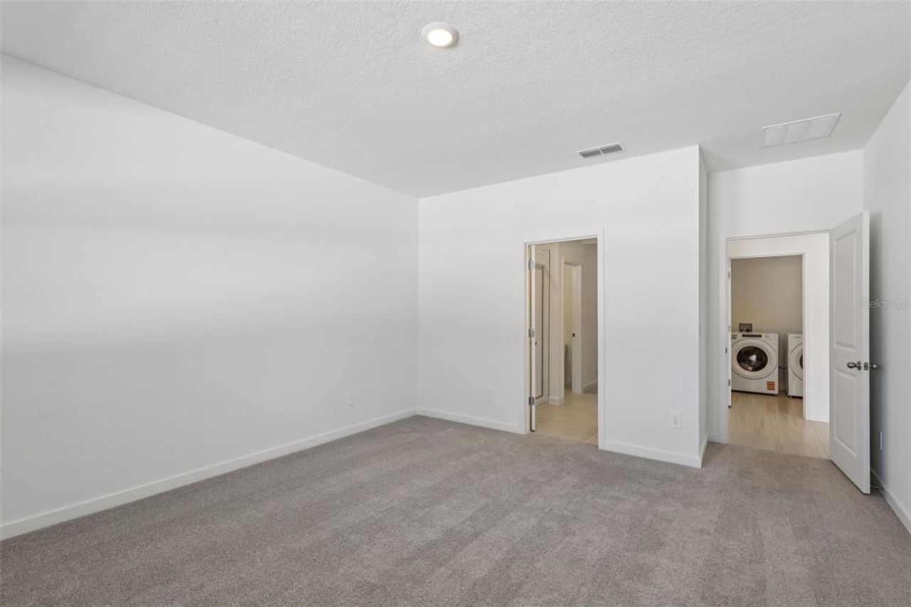Photo 18 of 20: The interior photos are of another home with the same floor plan and interior finishes. Some details may vary