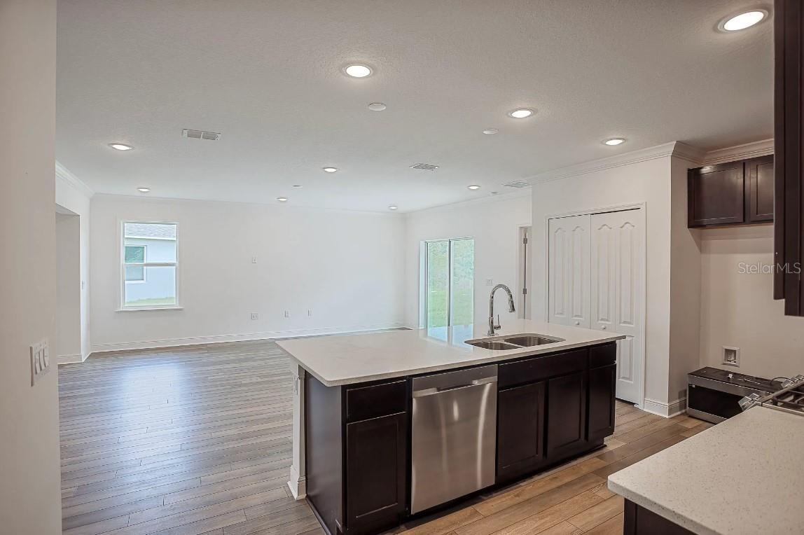 Photo 18 of 20: Model home - actual features may vary.