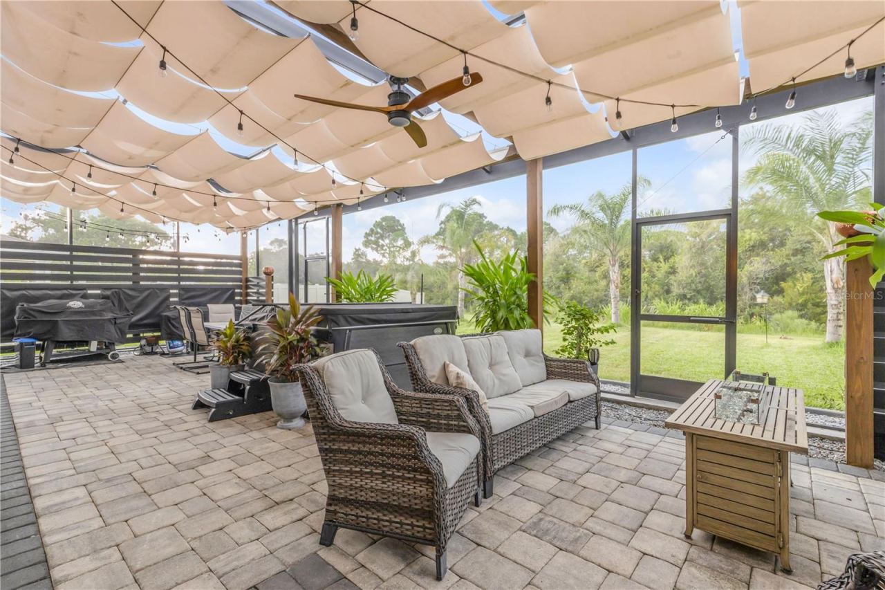 Photo 2 of 20: Backyard porch