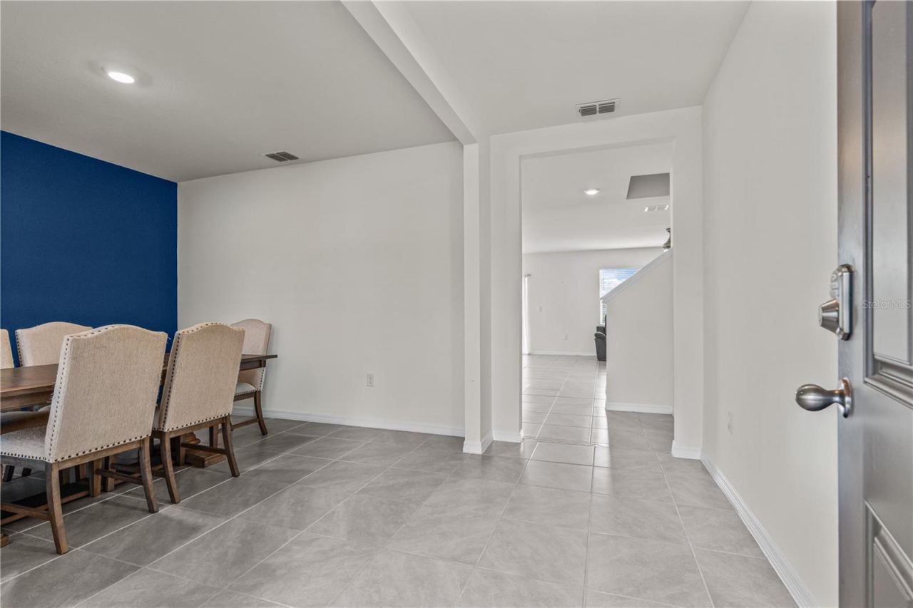 Photo 9 of 20