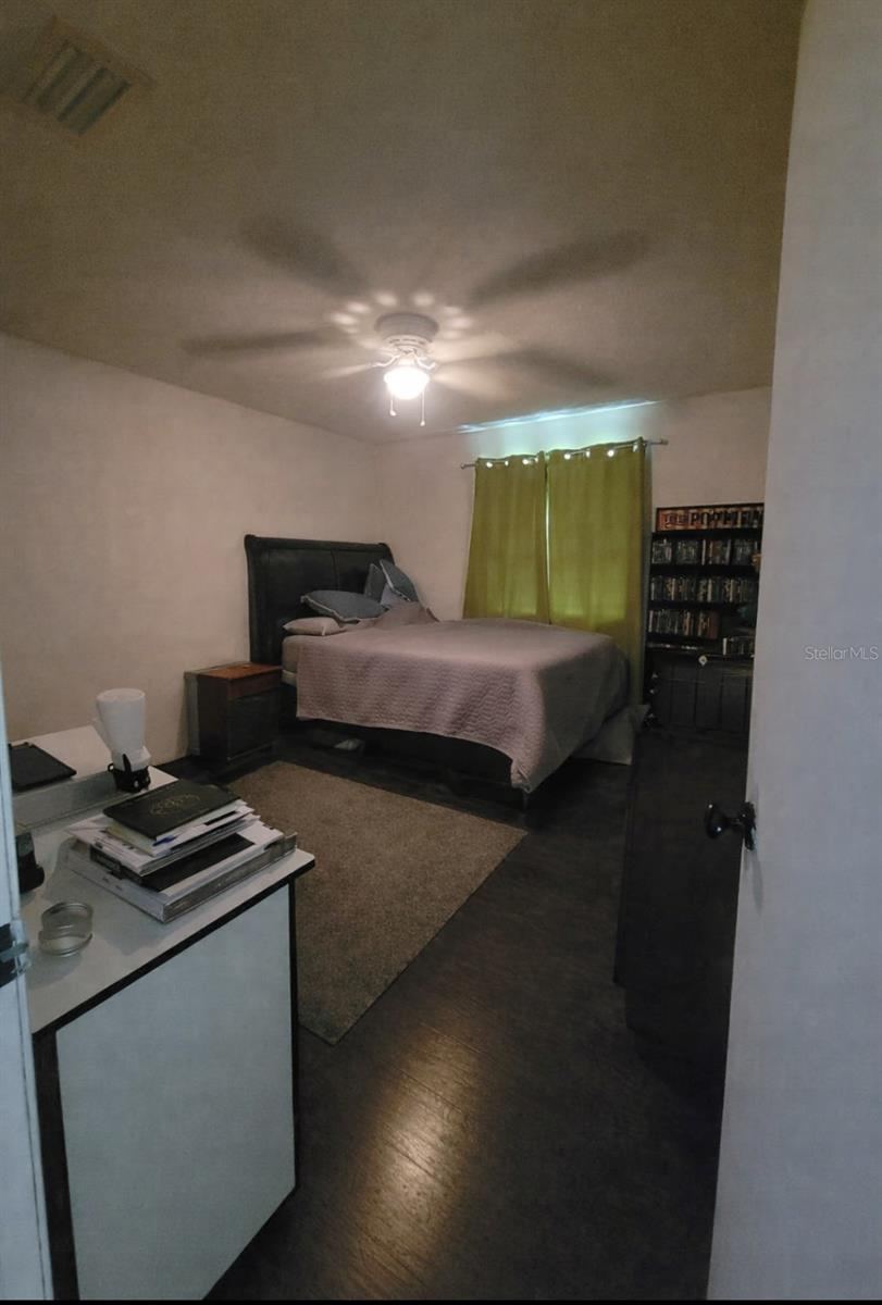 Photo 14 of 20: newer laminate throughout