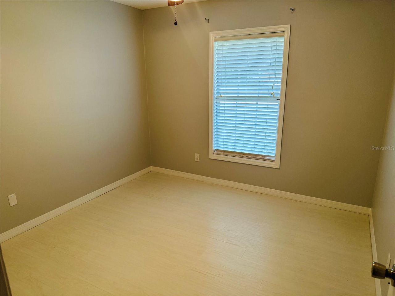 Photo 9 of 20: 3rd bedroom