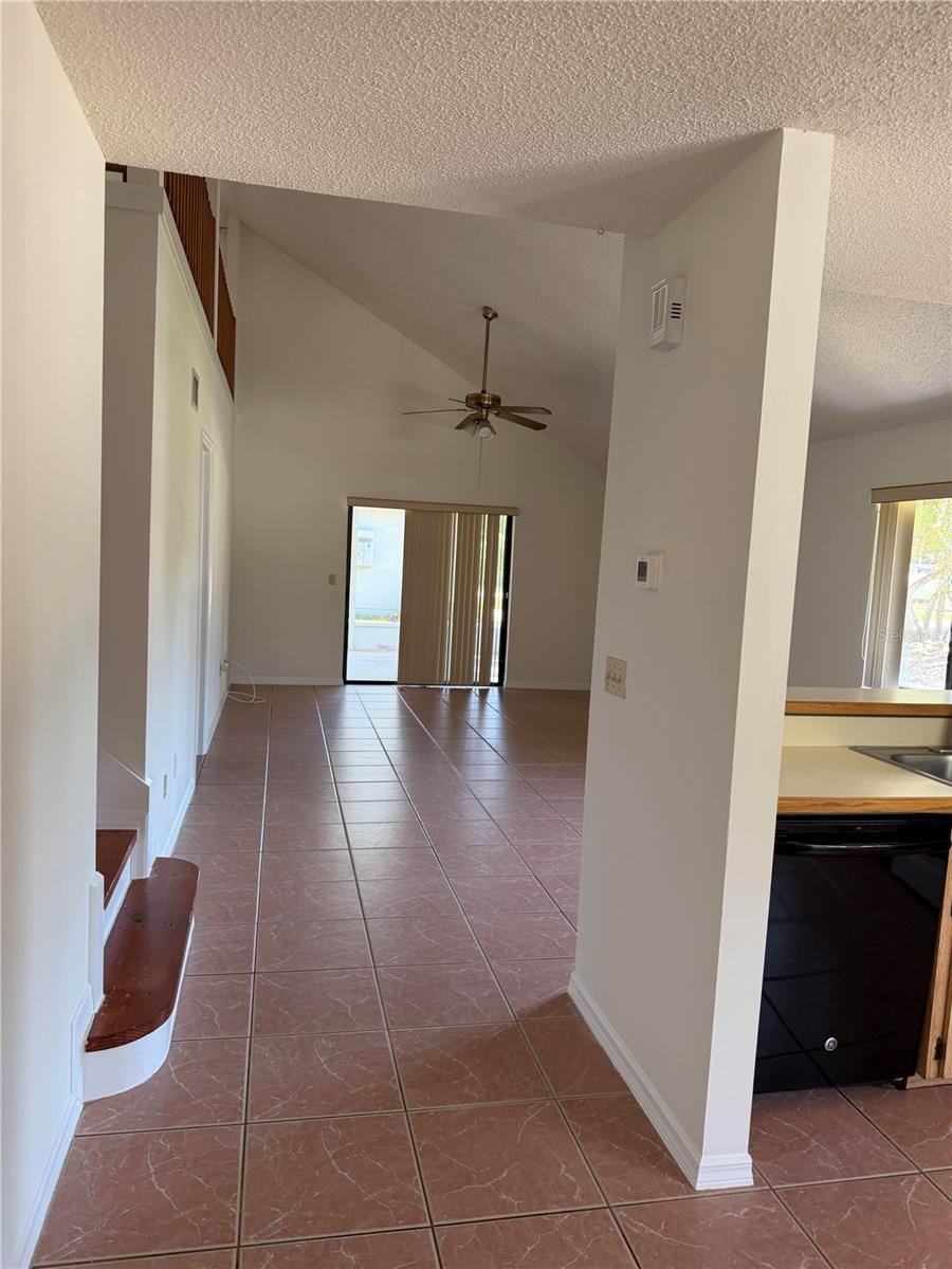 Photo 16 of 20