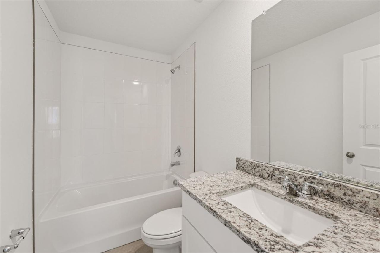 Photo 11 of 20: The interior photos are of another home with the same floor plan and interior finishes. Some details may vary