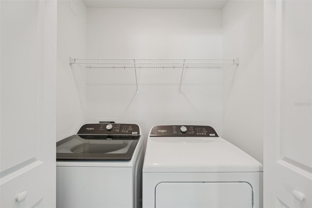 Photo 15 of 20: The interior photos are of another home with the same floor plan and interior finishes. Some details may vary
