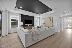 Photo 6 of 20: Photos are of a model home and are for representation purposes only. Actual home may differ in floor plan features, design options, finishes, colors, and included items.