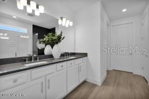 Photo 16 of 20: Photos are of a model home and are for representation purposes only. Actual home may differ in floor plan features, design options, finishes, colors, and included items.