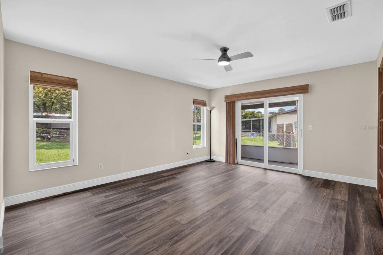 Photo 12 of 20: BONUS ROOM