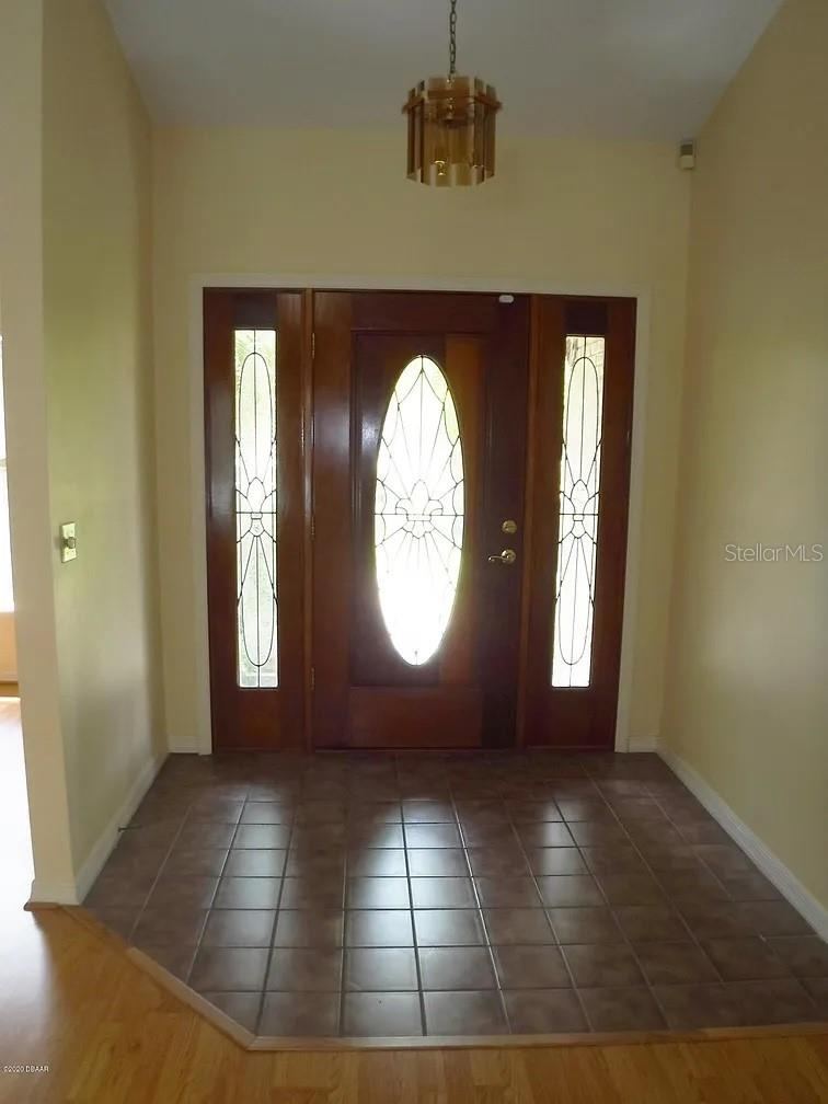 Photo 7 of 20