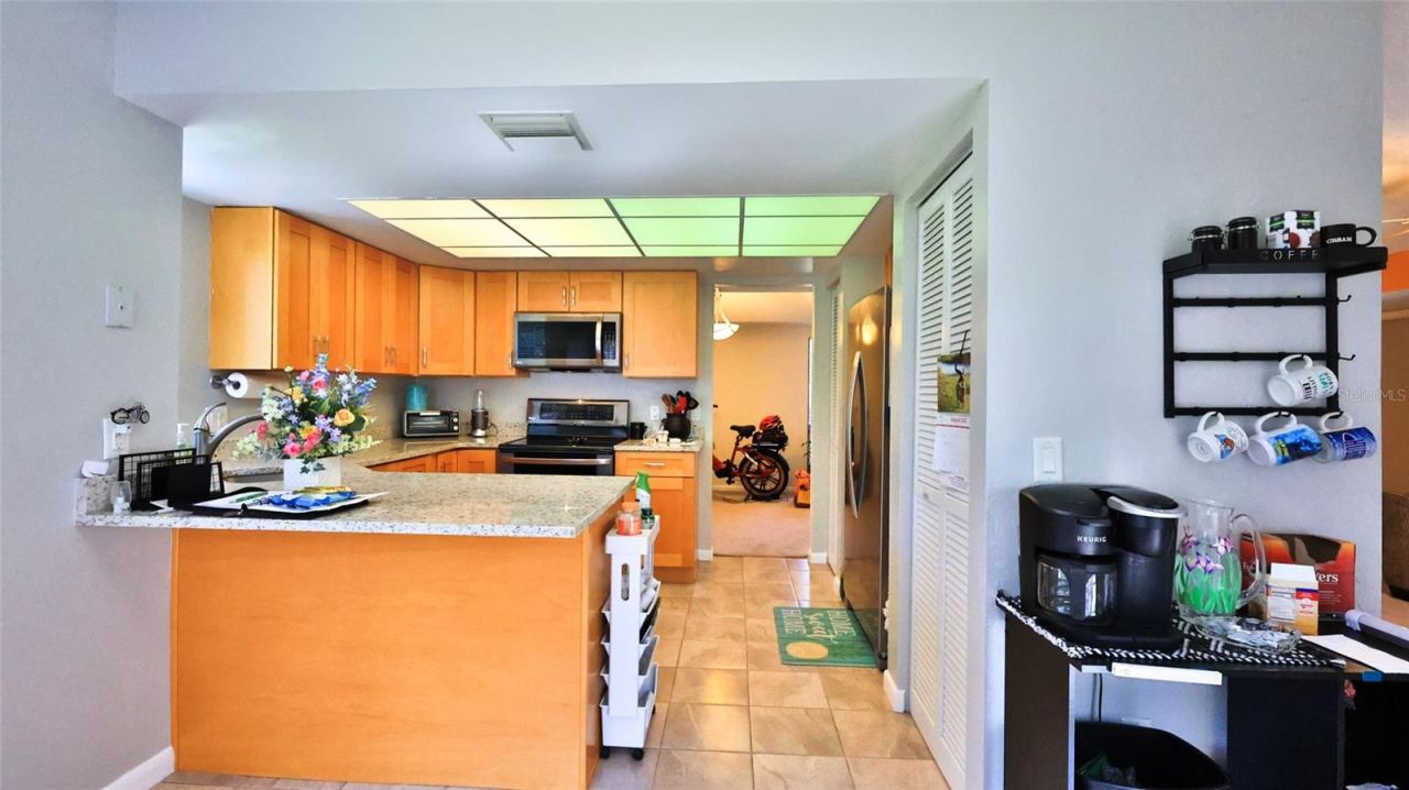 Photo 14 of 20: Granite Kitchen