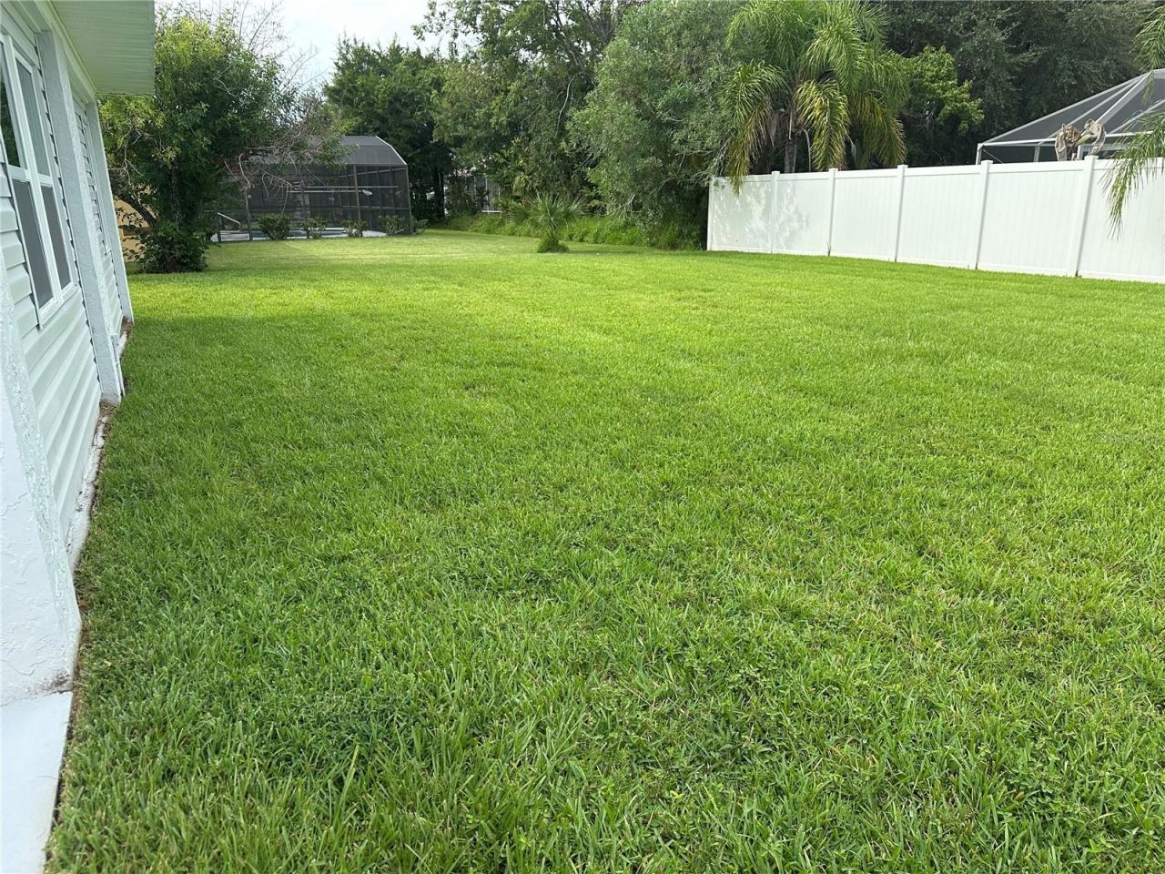 Photo 17 of 19