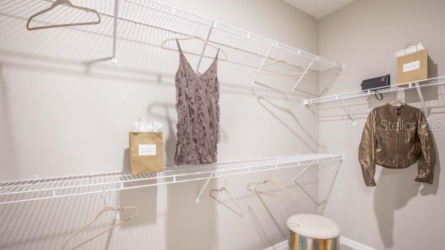 Photo 12 of 20: Model home - actual features may vary.