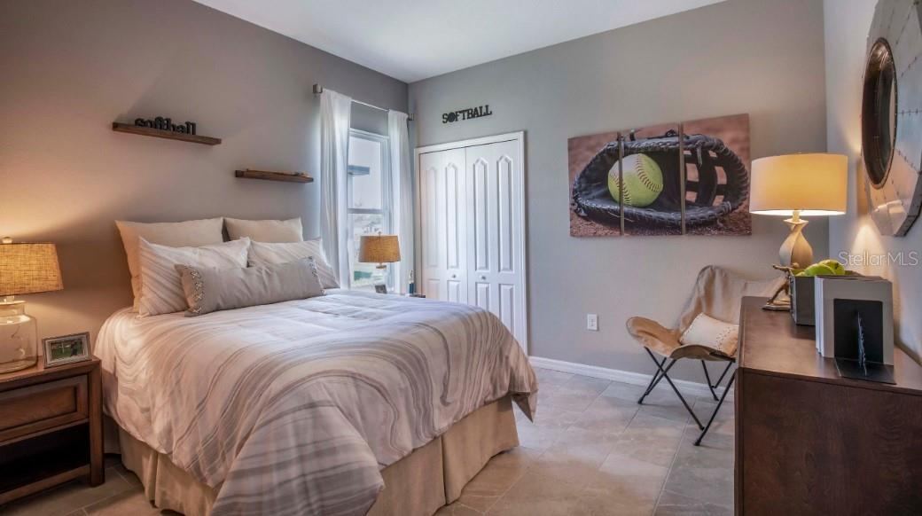 Photo 13 of 20: Model home - actual features may vary.