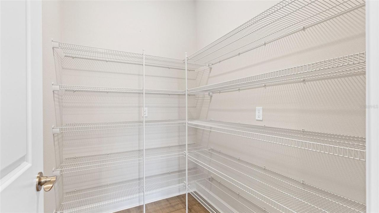 Photo 10 of 20: Pantry