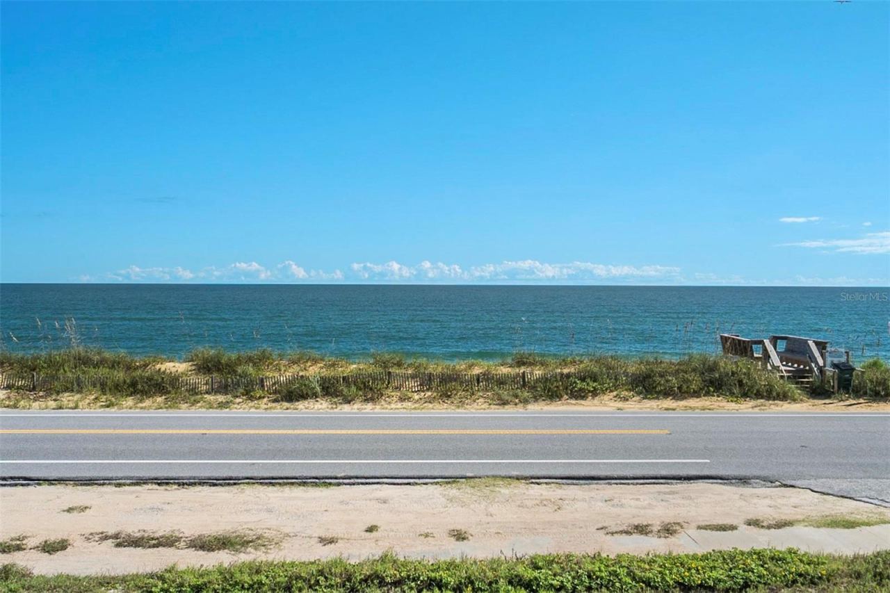 Photo 3 of 20: Direct Ocean Views