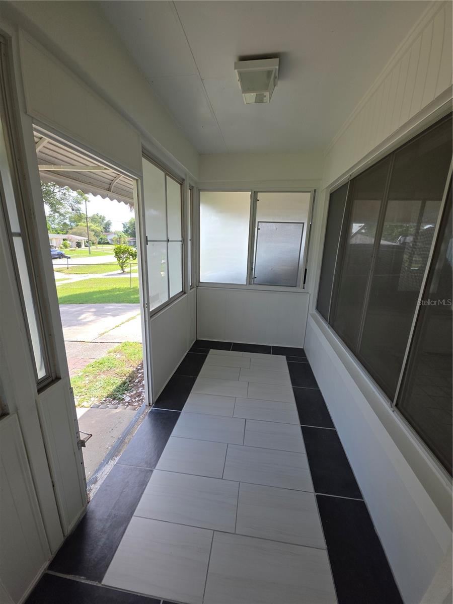Photo 5 of 20: Grand Entry Area