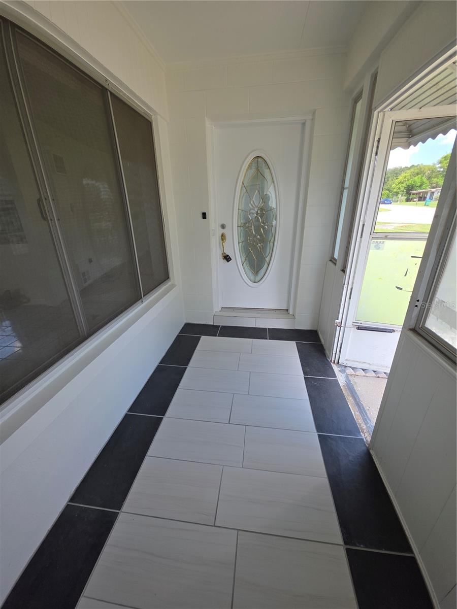 Photo 4 of 20: Grand Entry Area