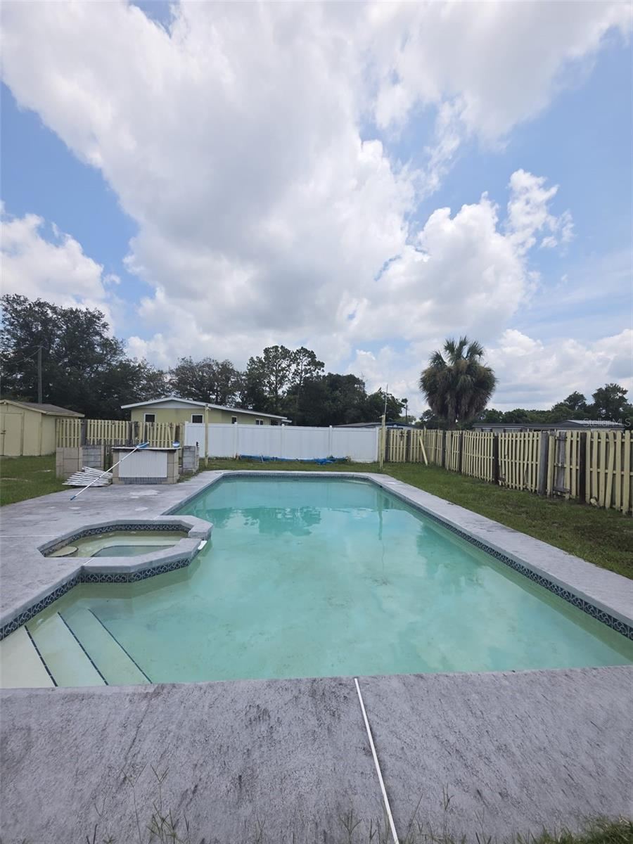 Photo 2 of 20: Huge Pool