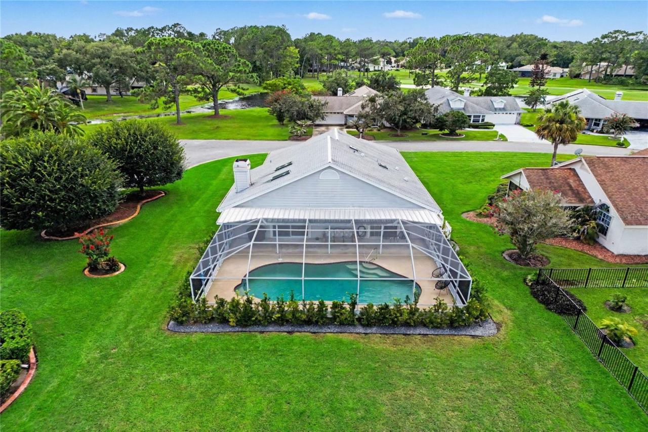 Photo 7 of 20: Location is everything, and this home truly offers it all!