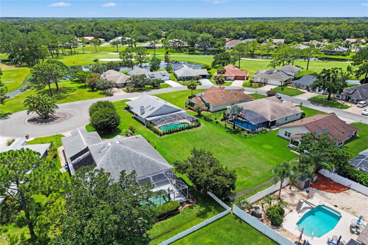 Photo 8 of 20