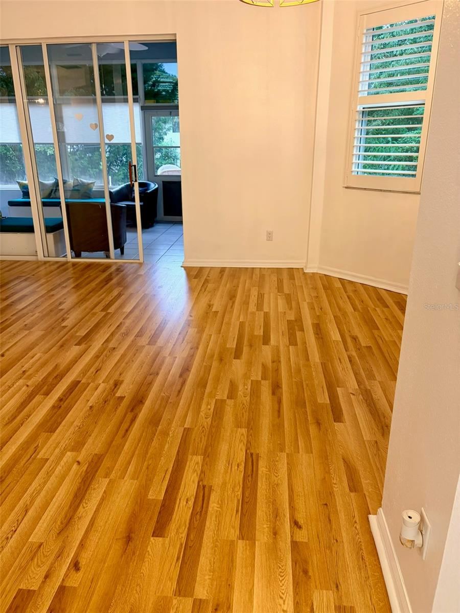 Photo 8 of 20