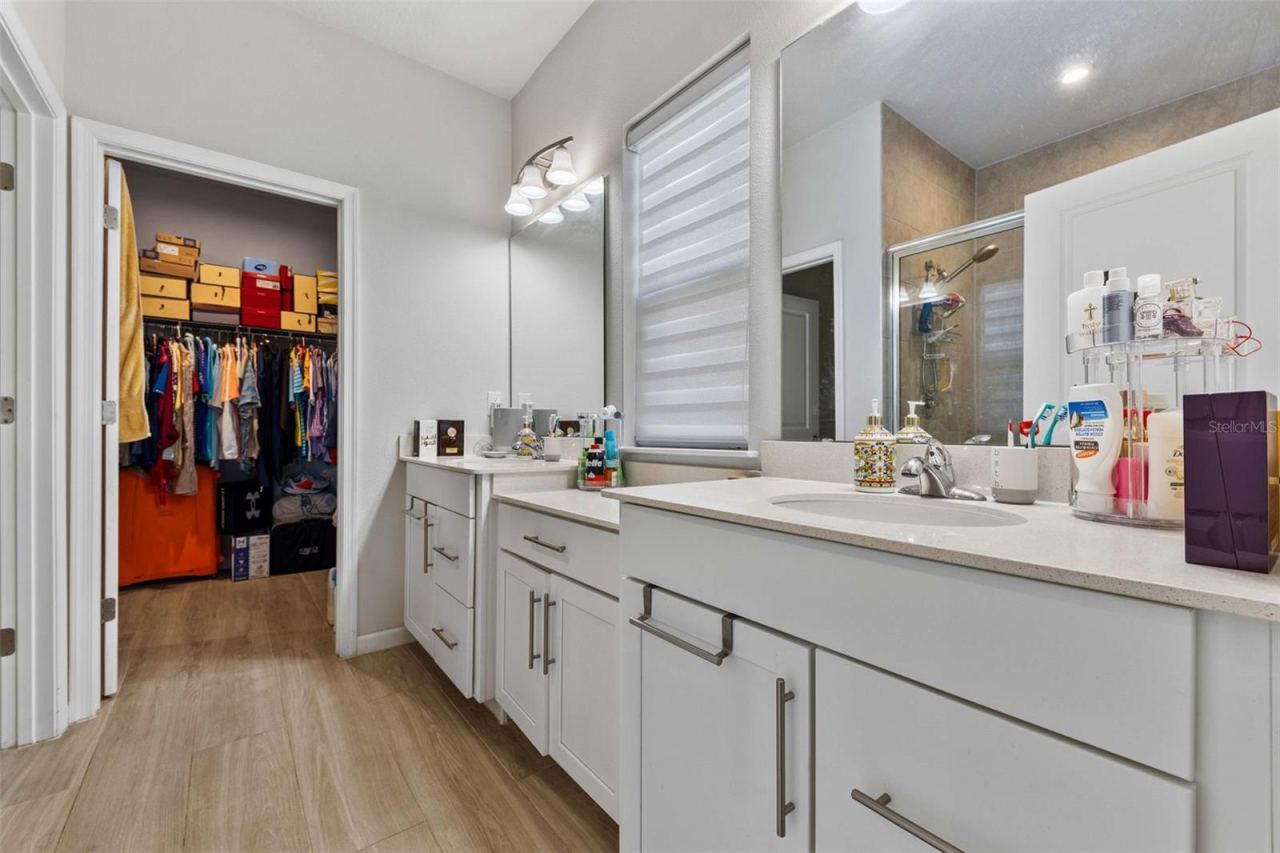 Photo 20 of 20: Master Bath