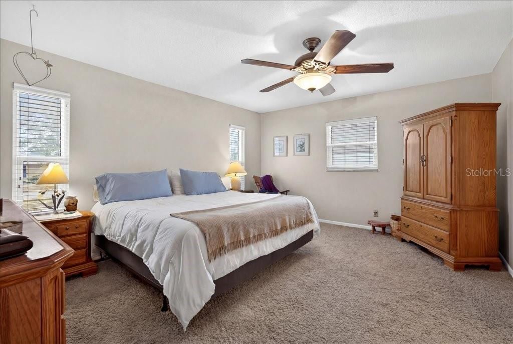 Photo 15 of 20: Spacious master bedroom!