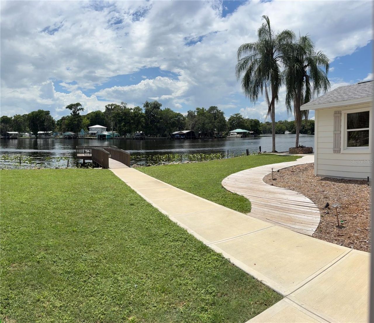 Photo 5 of 20