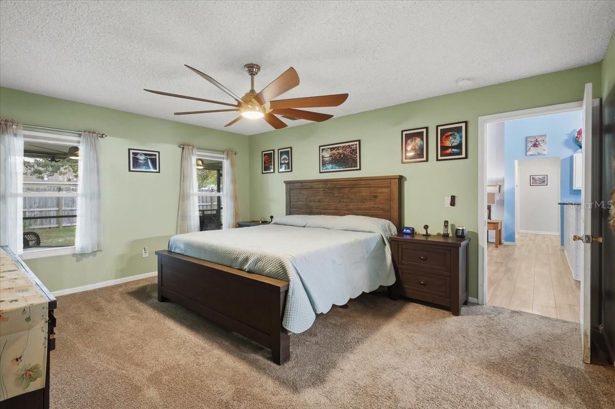 Photo 11 of 20