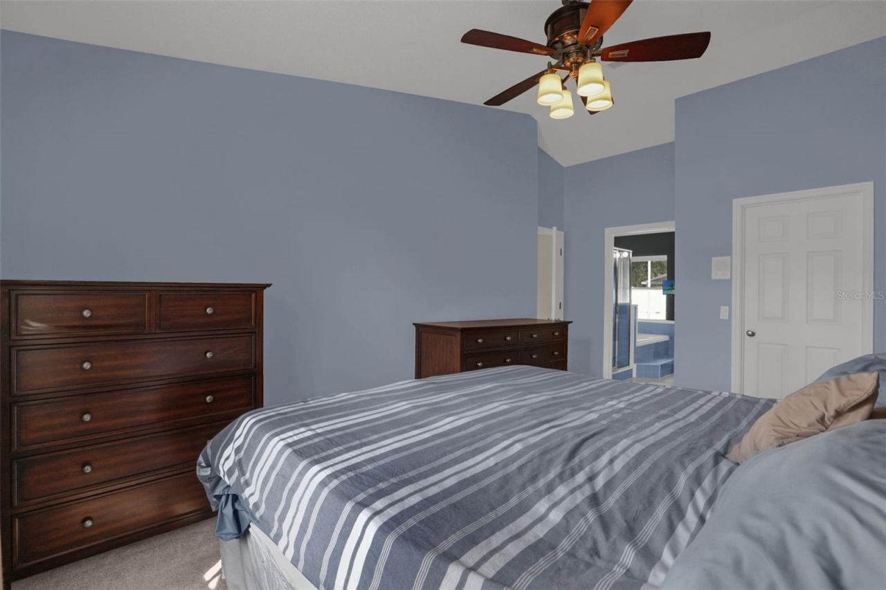 Photo 14 of 20: Primary Bedroom