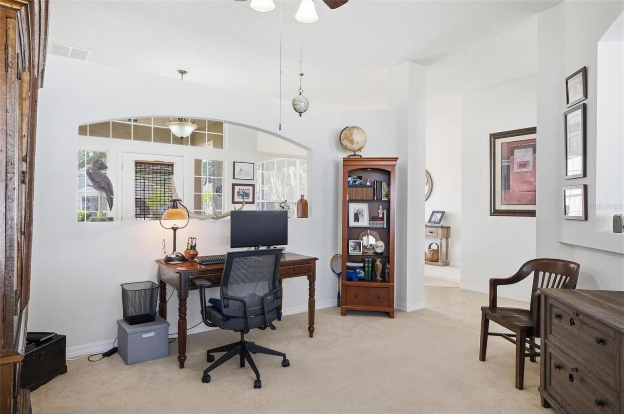 Photo 14 of 20: Office Space