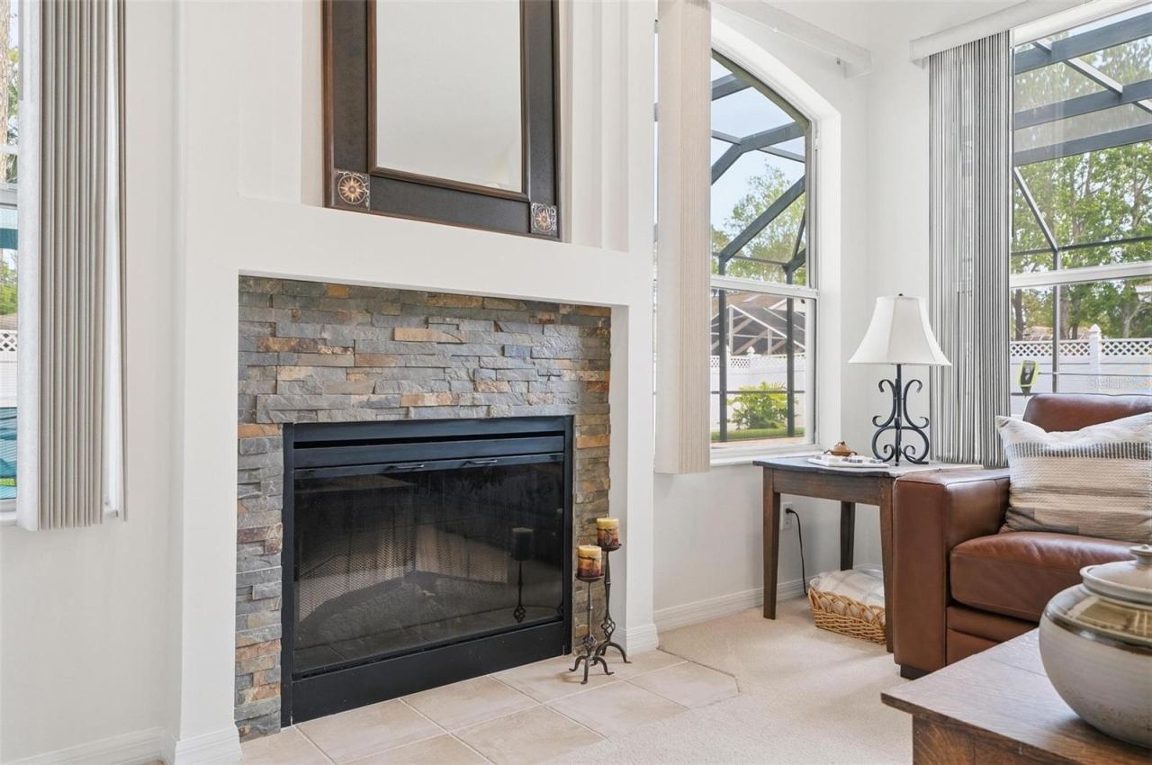 Photo 18 of 20: Fireplace in Living Room