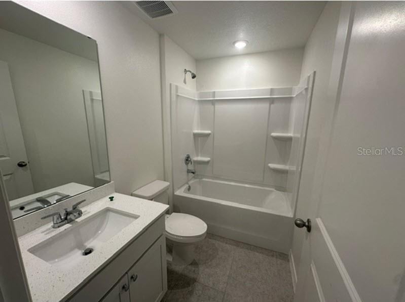 Photo 7 of 16