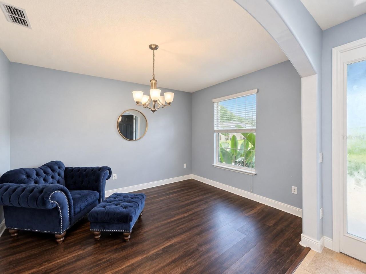Photo 4 of 20: Dining/Formal Living Room