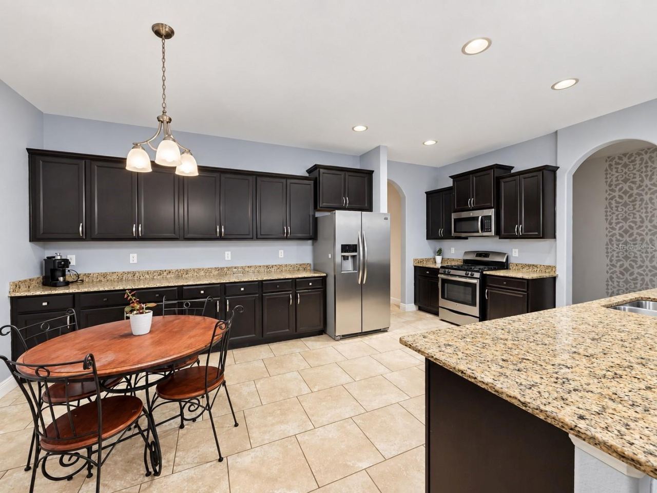 Photo 8 of 20: Kitchen