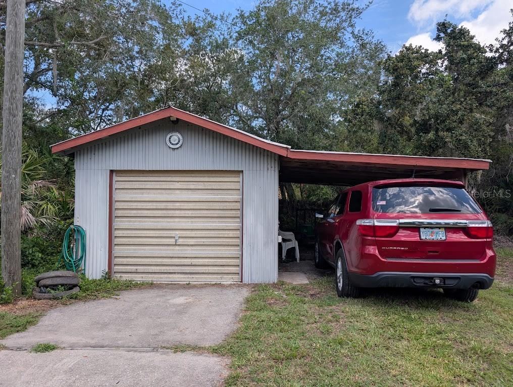 Photo 8 of 20: GARAGE-WORKSHOP AND CARPORT