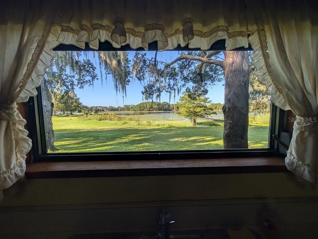 Photo 17 of 20: KITCHEN VIEW