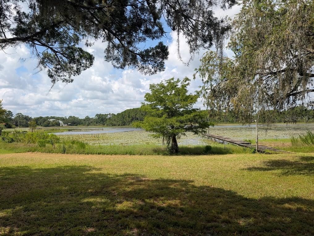 Photo 5 of 20: KITCHEN LAKE VIEW