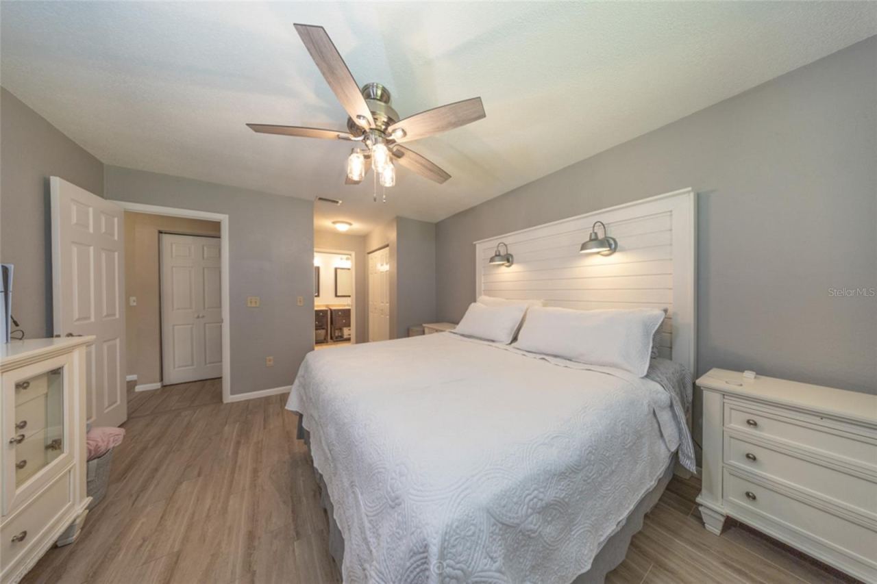 Photo 10 of 18: Additional view of Primary bedroom