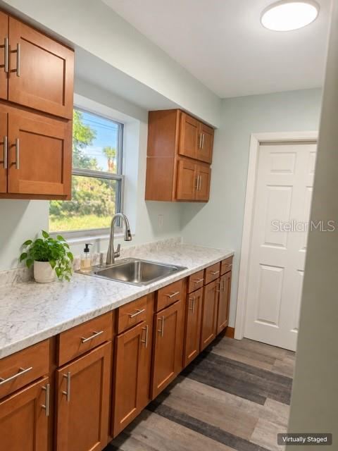 Photo 9 of 20: Stayed Kitchen