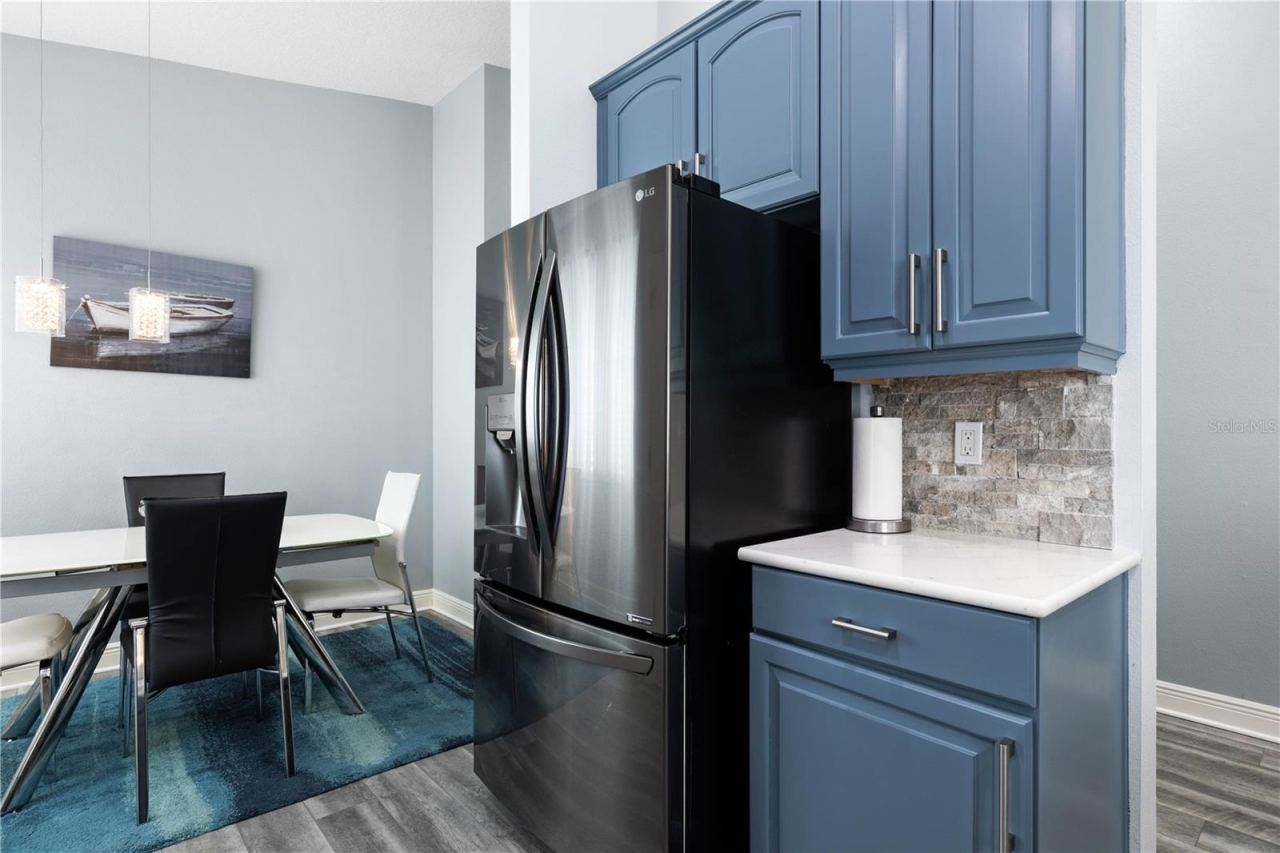Photo 20 of 20: Charcoal fingerprint -resistant Refrigerator