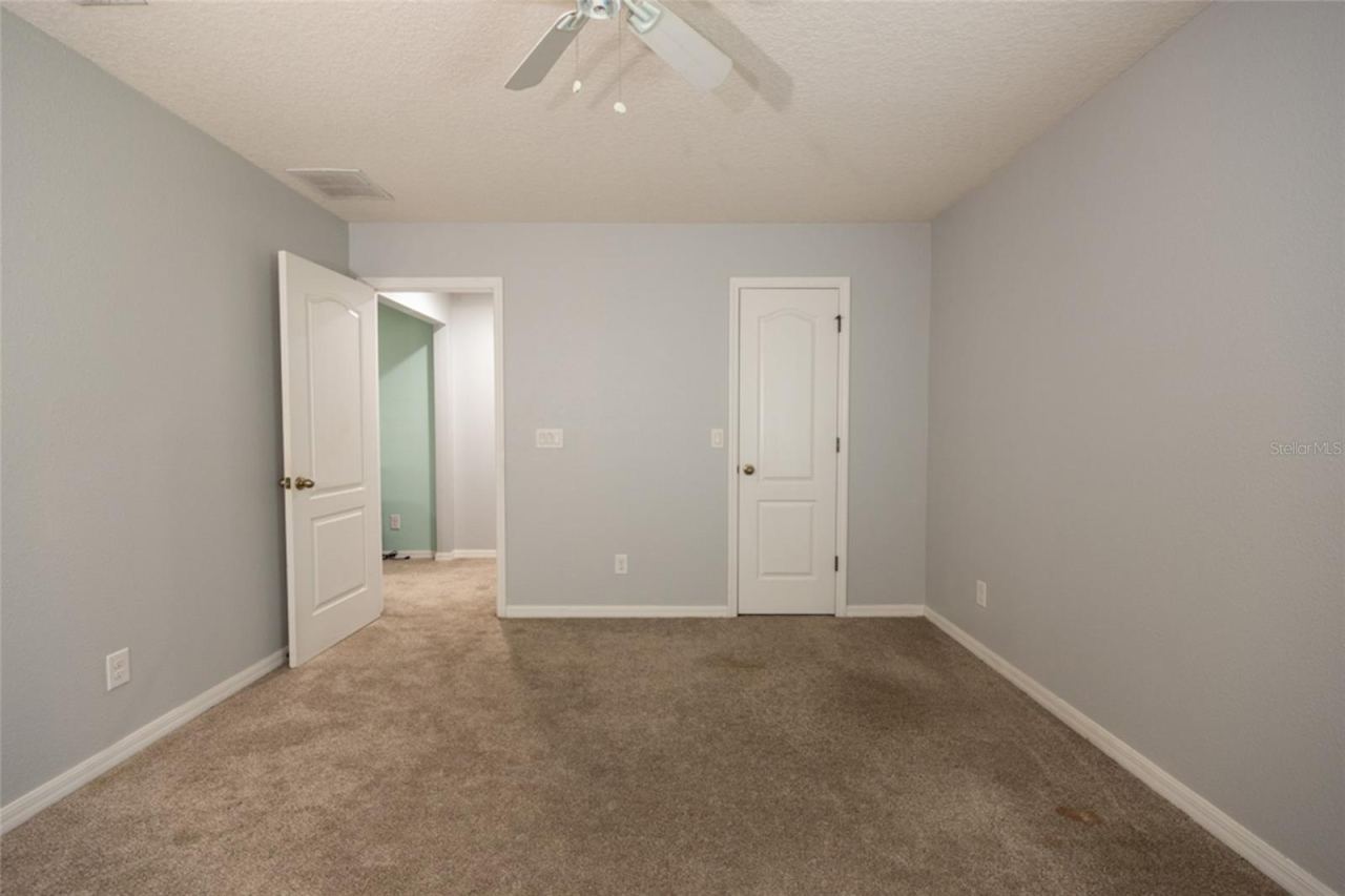 Photo 19 of 20