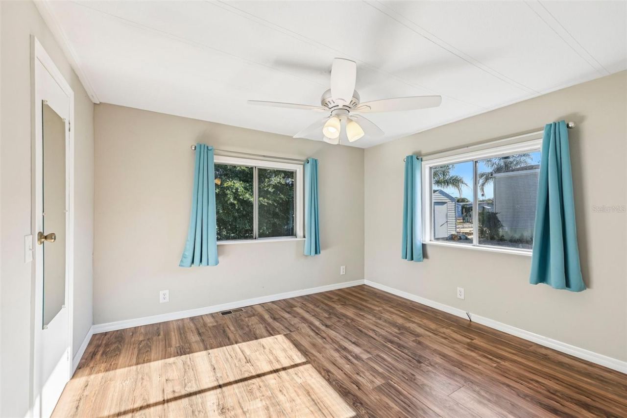 Photo 9 of 20: 2nd bedroom